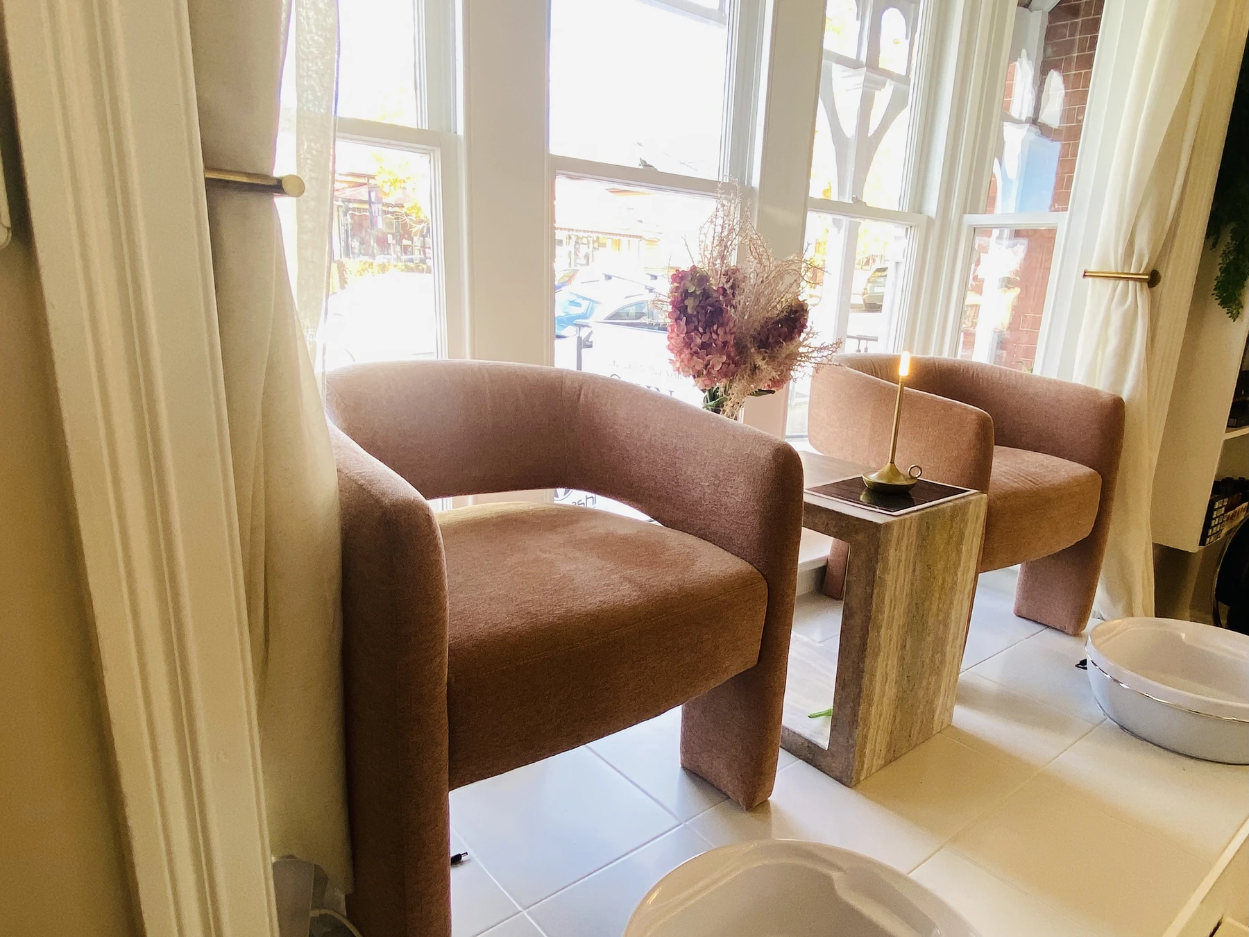 Current waiting area at Vershashi Beauty Lounge in Sandy Bay